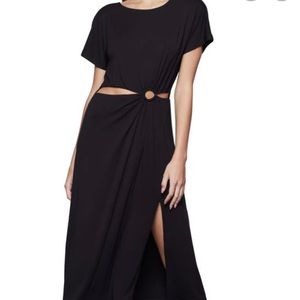 ISO Good American | Ring cut out dress - Size 8, 10 or 12 In black